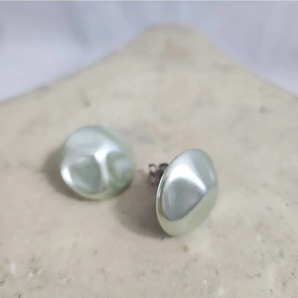 Vintage Pearlescent Mint Clip on Earrings made in Japan